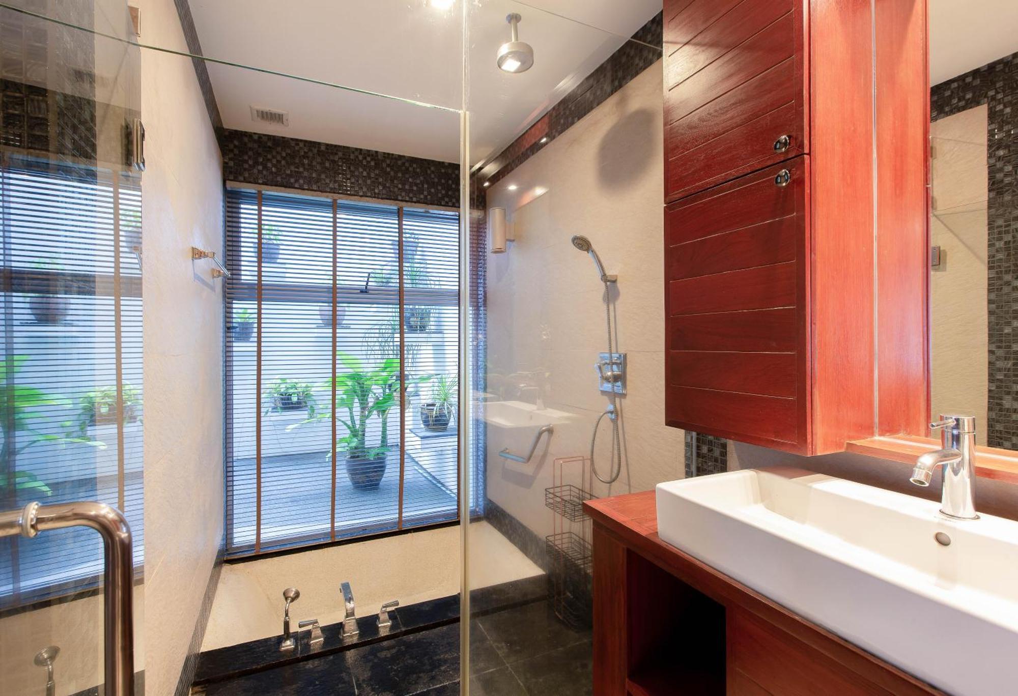 Laemsingh 2 Oceanfront Fully Serviced