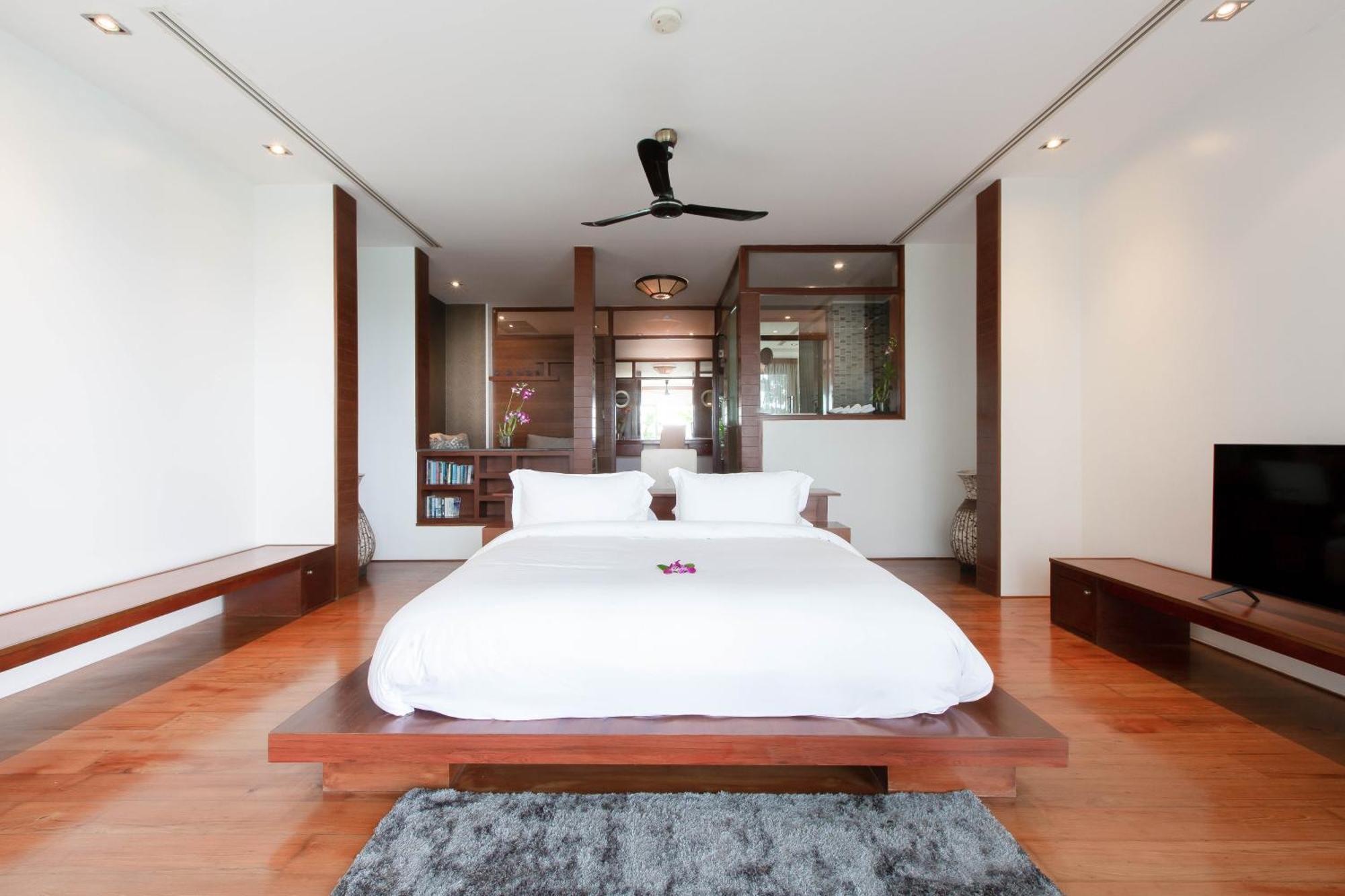 Villa Laemsingh 2 Oceanfront Fully Serviced *