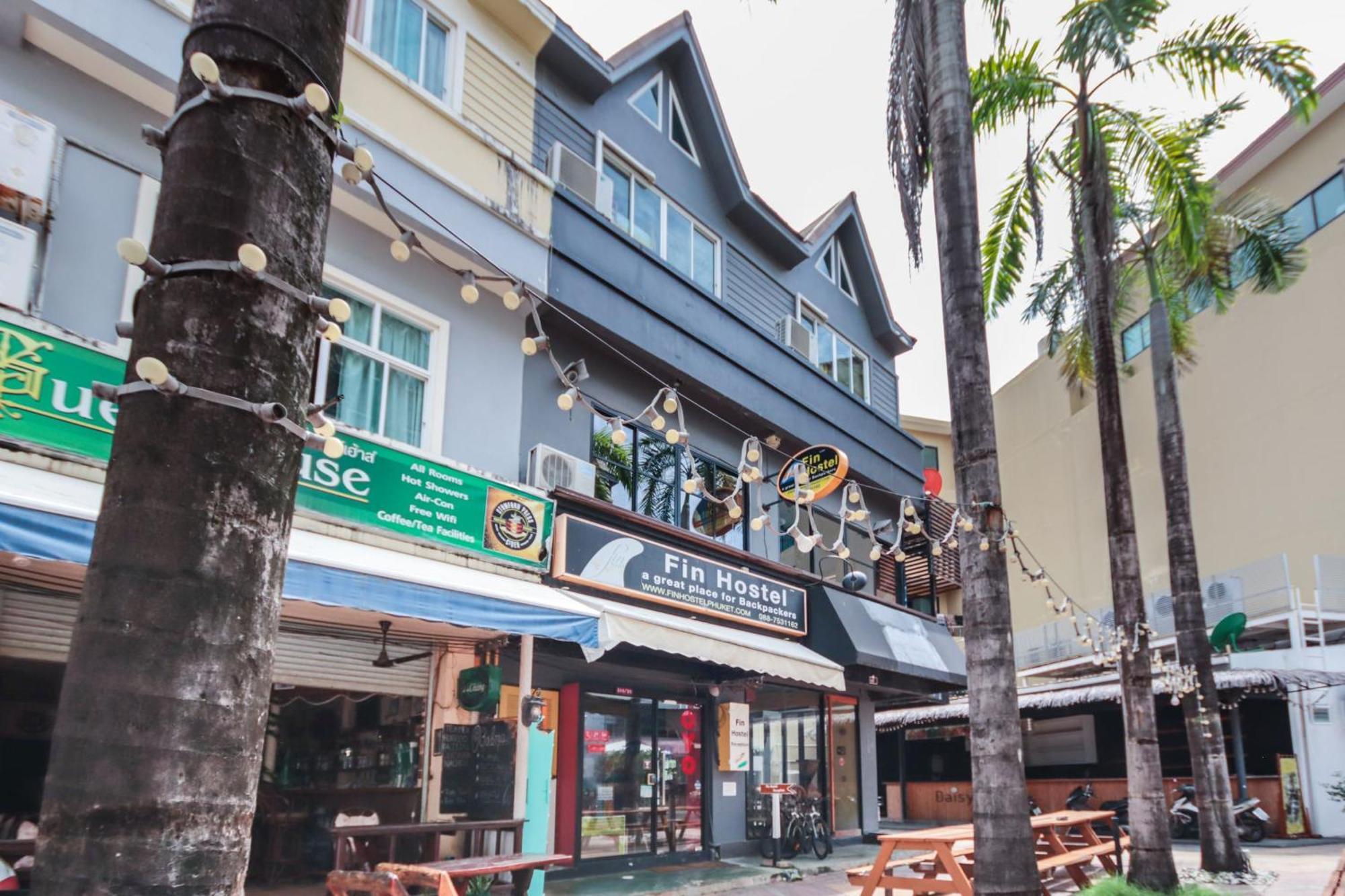 Hotel Oyo 1074 Fin 2*