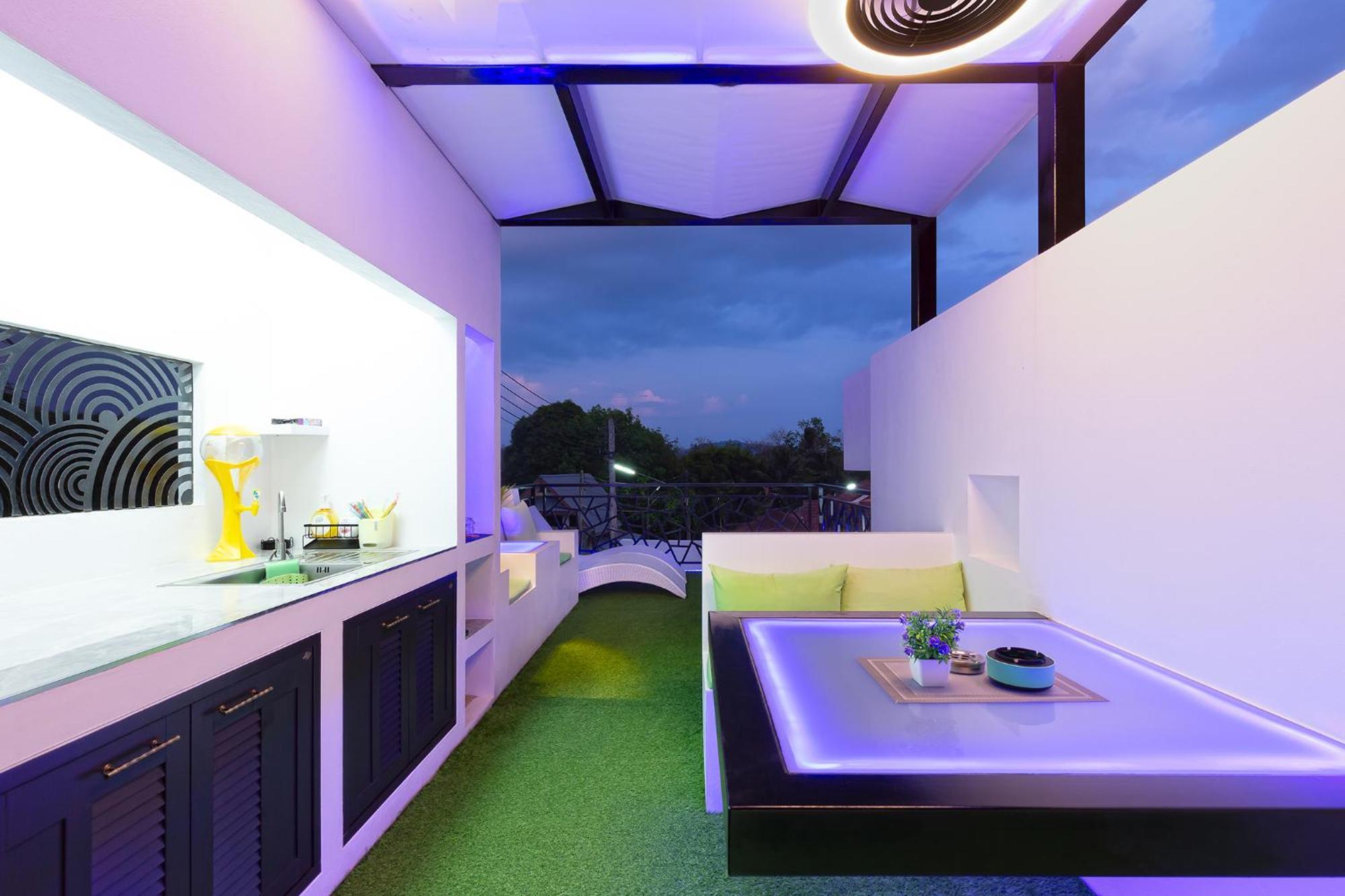 2ms Zen Luxury For Family & Friends, 4 Bdr, Private Pool, Rooftop, Kids' Playground