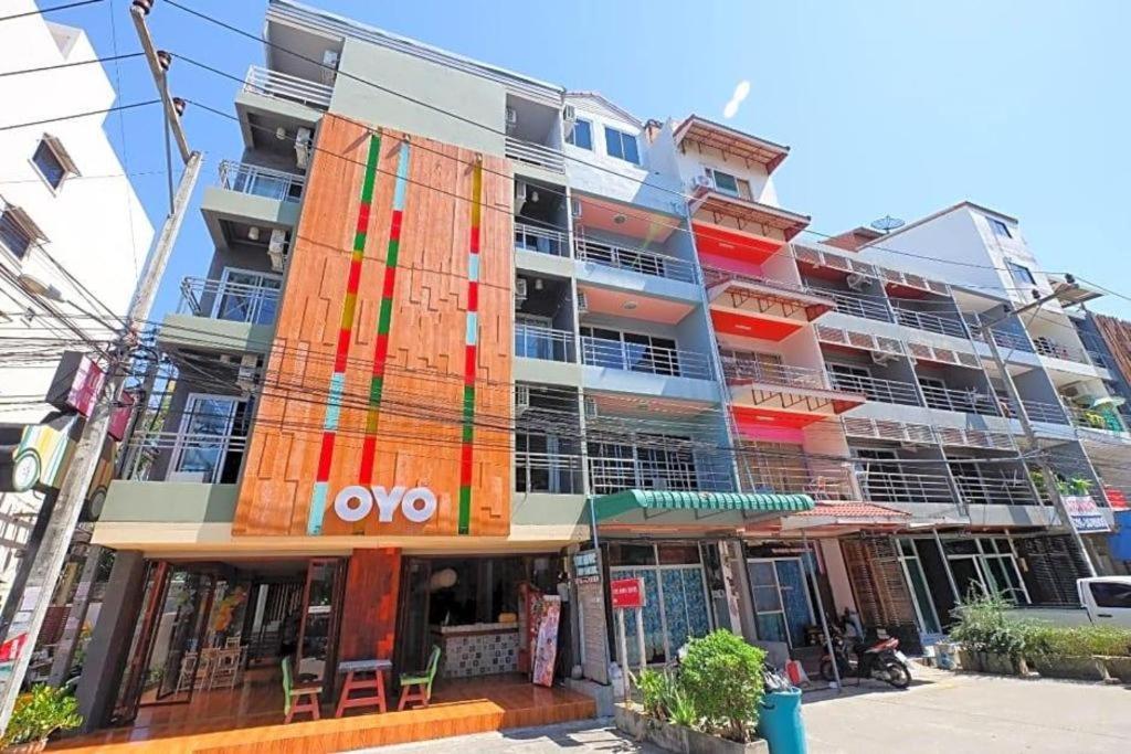 Oyo 292 The Oddy Hip Hotel Patong