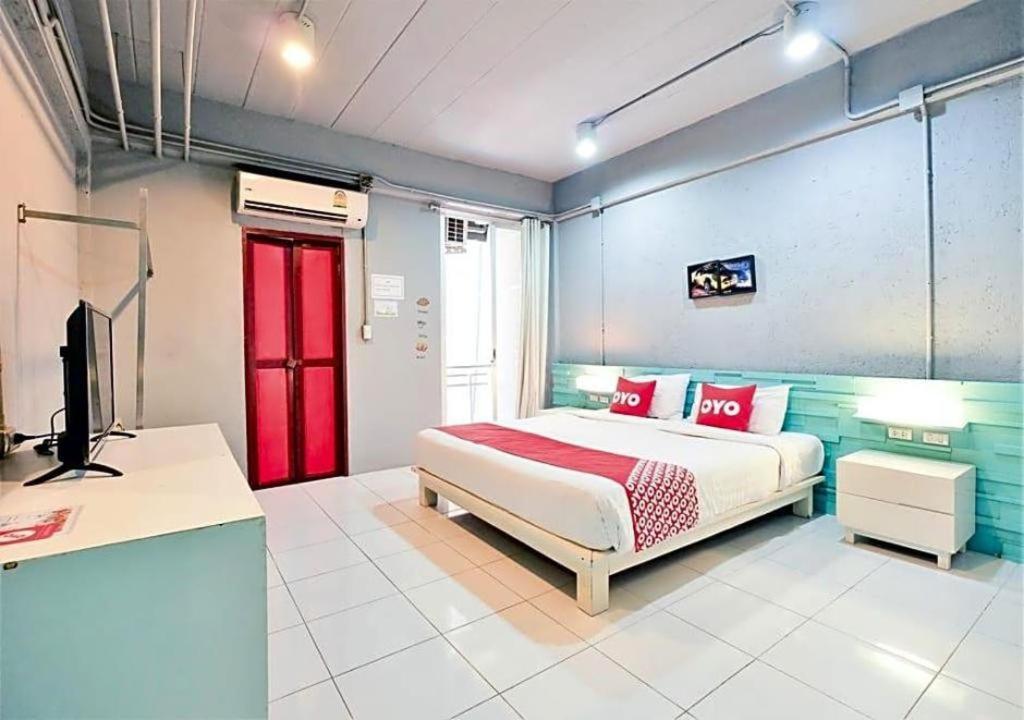 Oyo 292 The Oddy Hip Patong