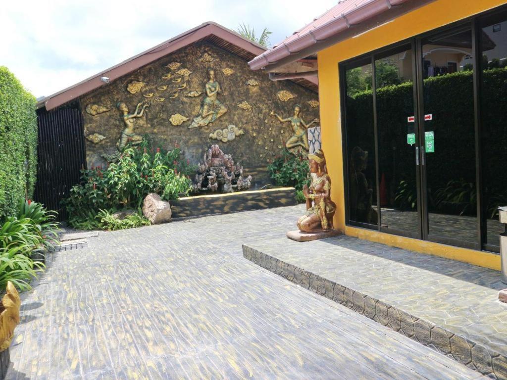 Hotel Tropical Garden Kamala Beach