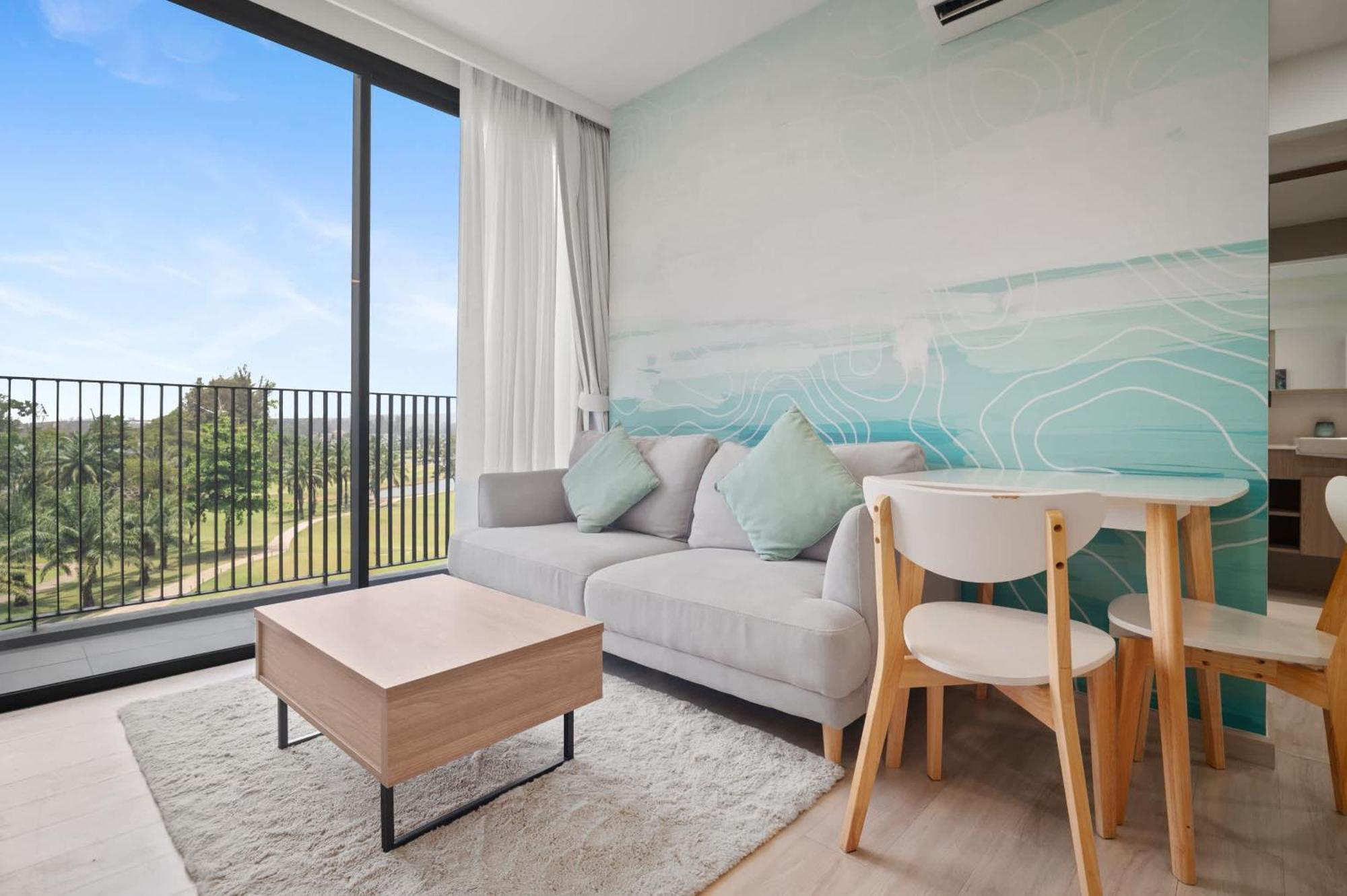 Skypark Aurora By Banyan Living Apartment