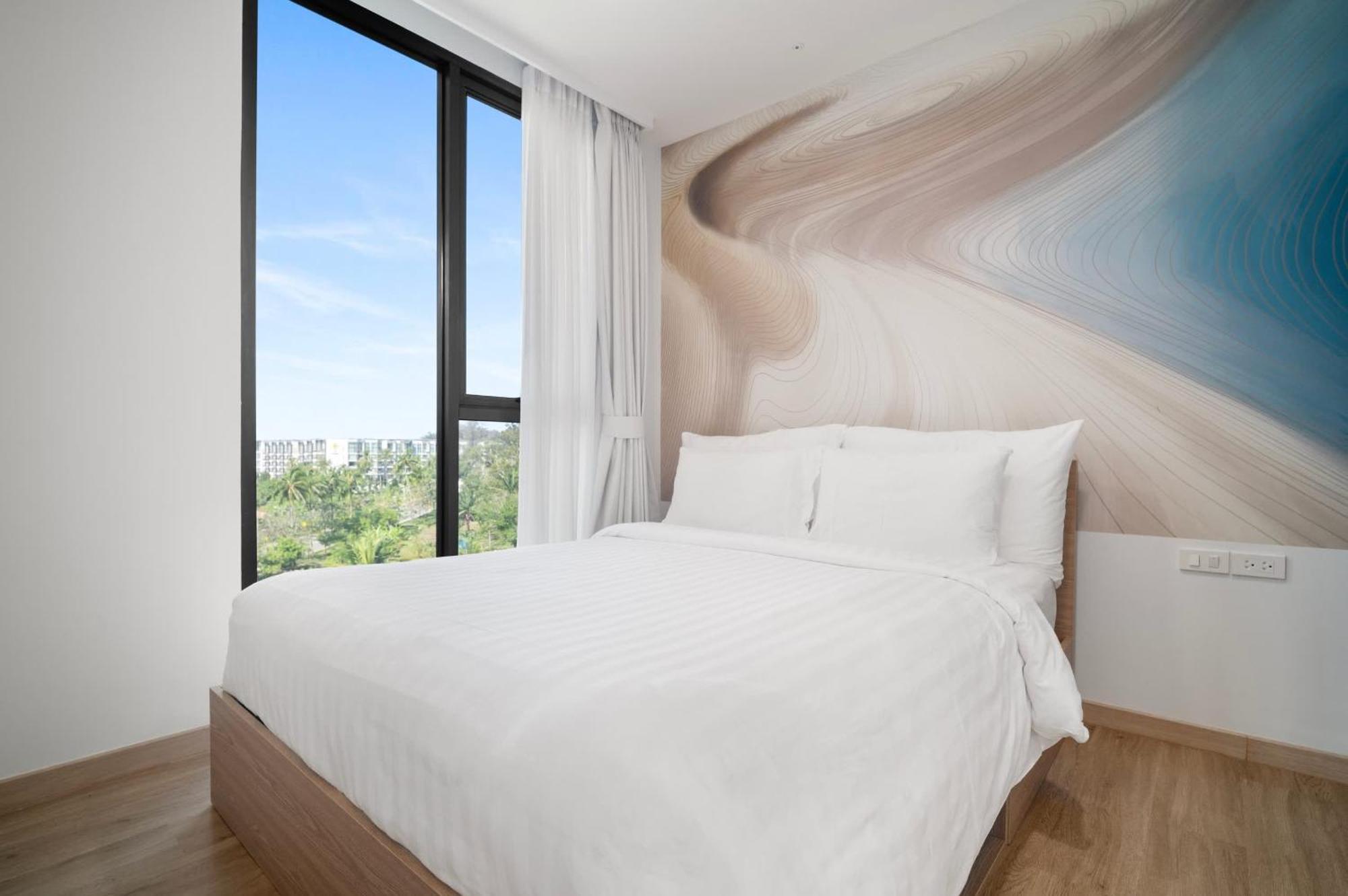 Skypark Aurora By Banyan Living *