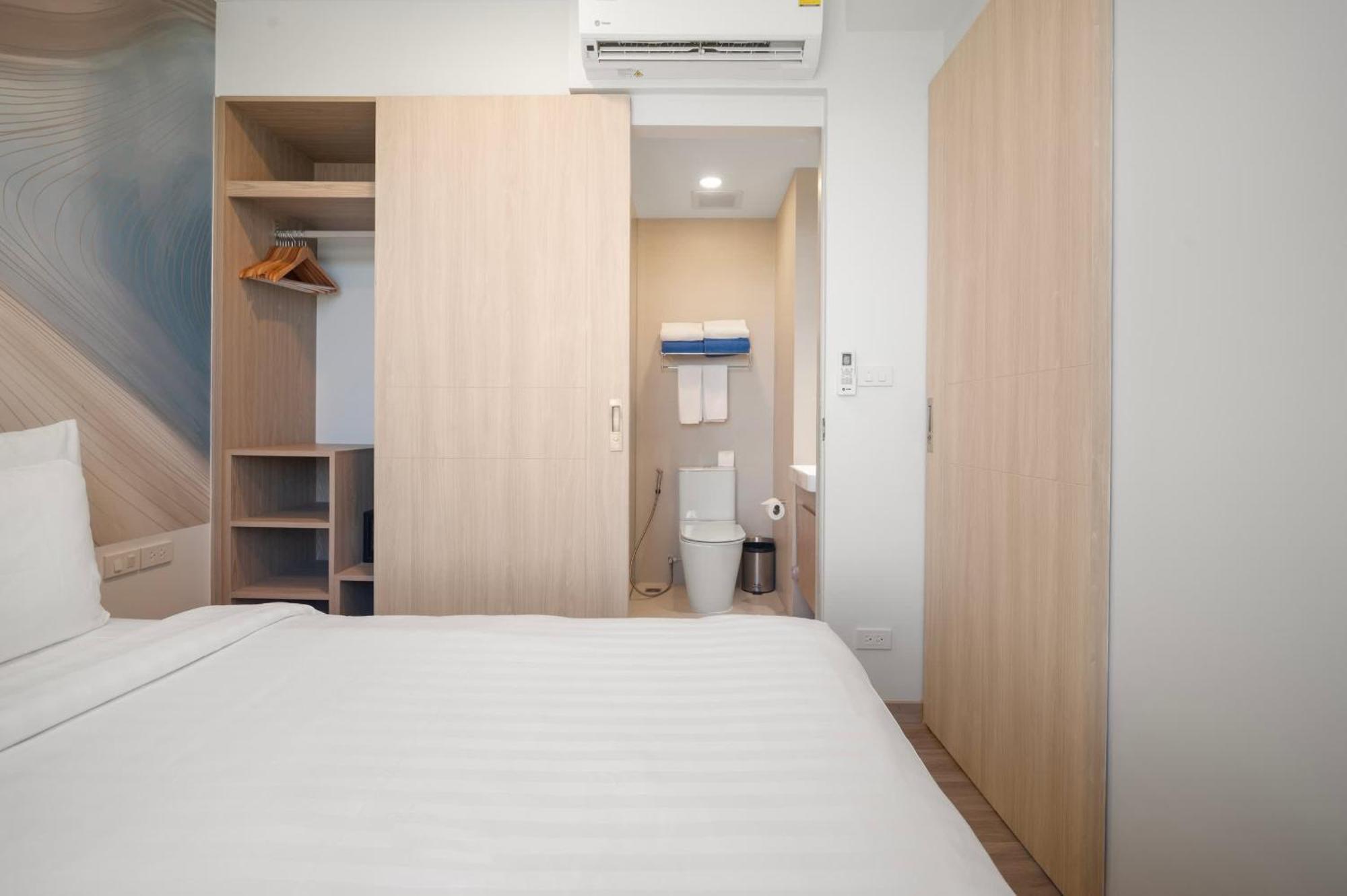 Skypark Aurora By Banyan Living Apartment *