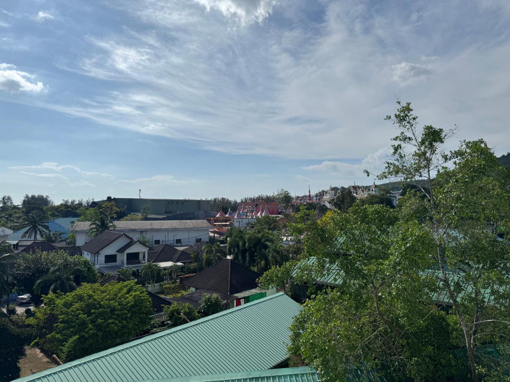 Fantasea Kamala 1 Bedroom Near Fantasea Show & 505
