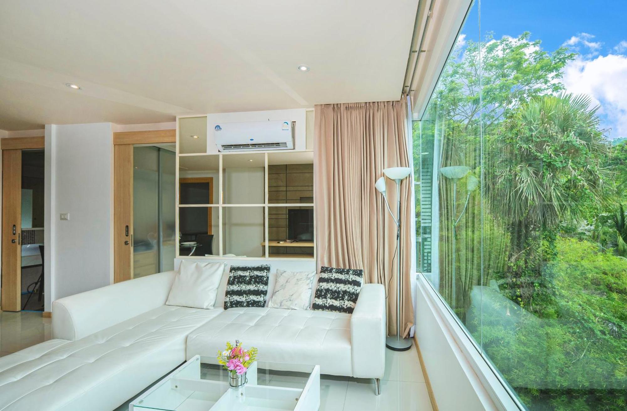 A New Experience Of Private Vacation And Work In Patong