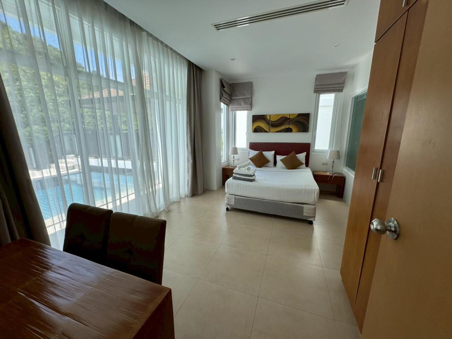 Grand Kamala Falls Apartment *
