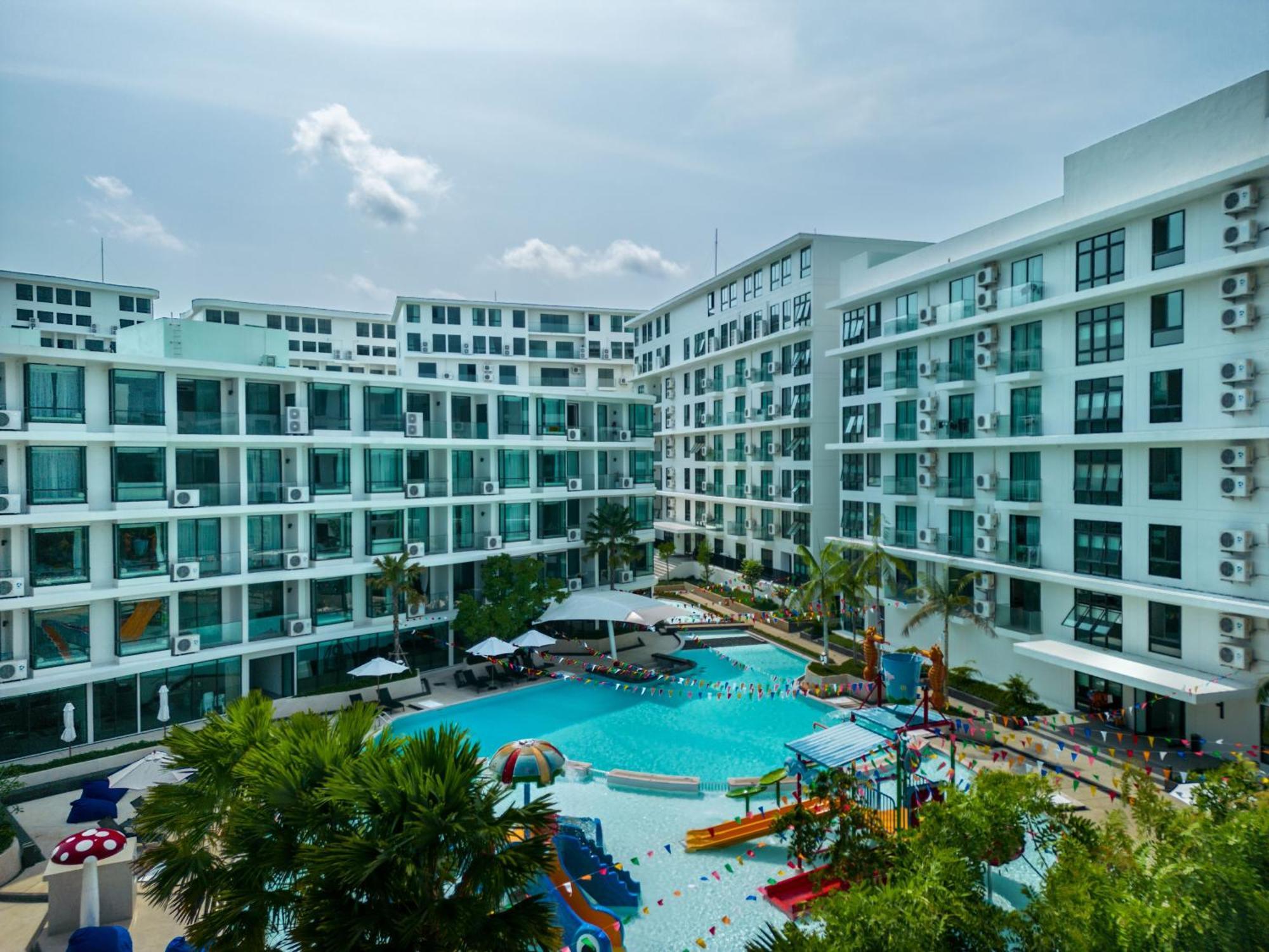 Spacious S4304 By Ibg * Thalang