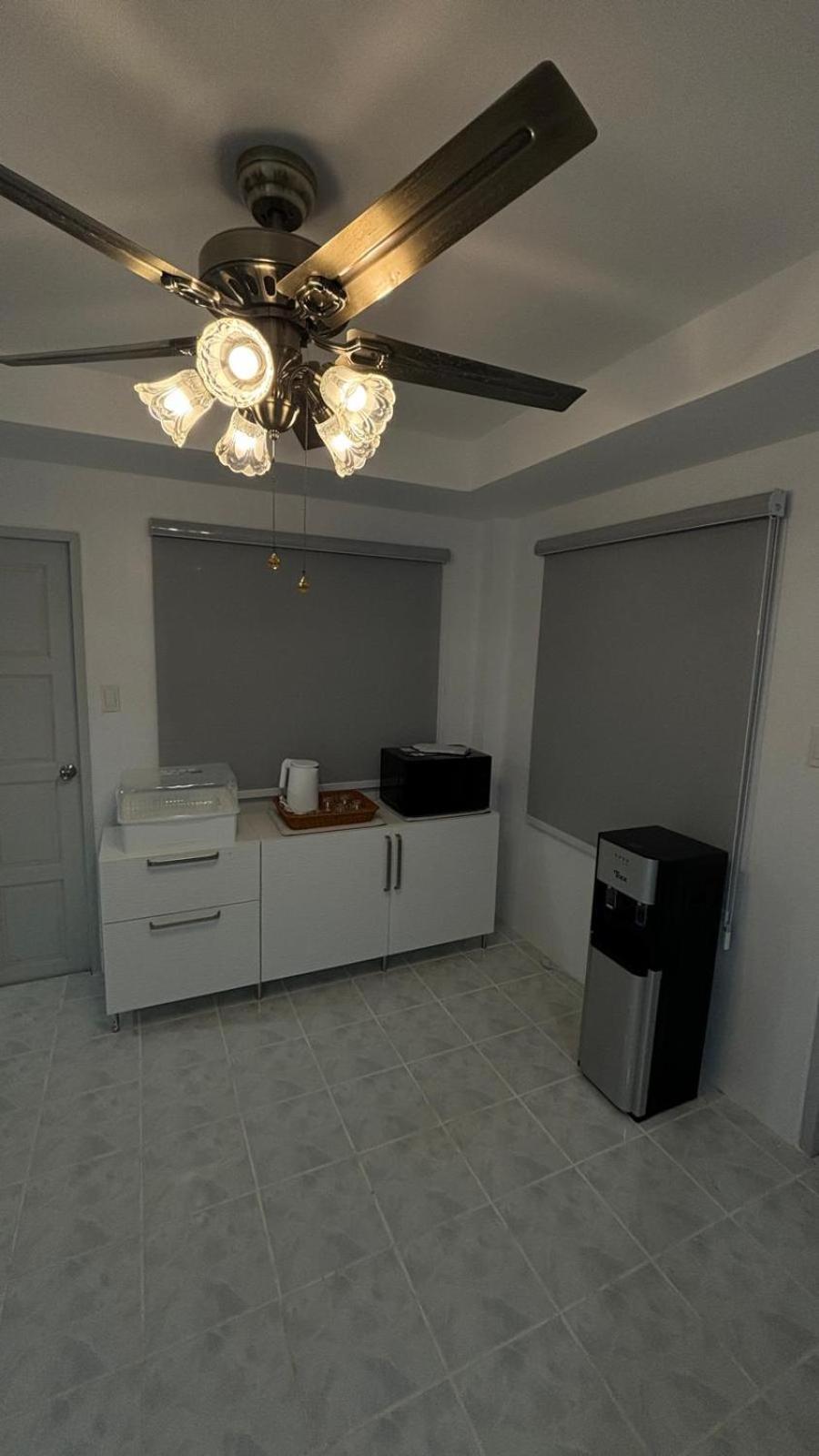 2 Bed Townhouse, Location,