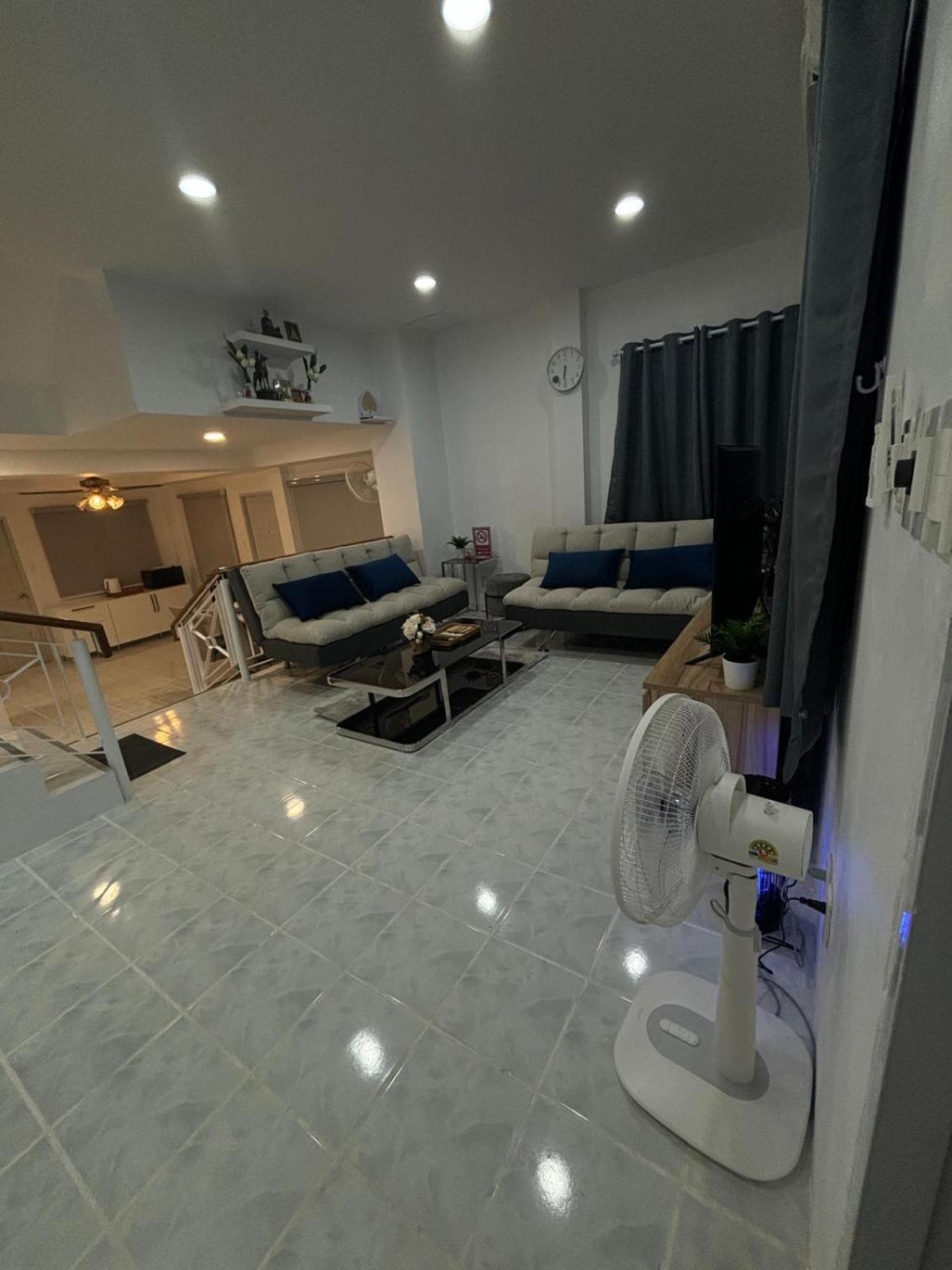 Villa 2 Bed Townhouse, Location,
