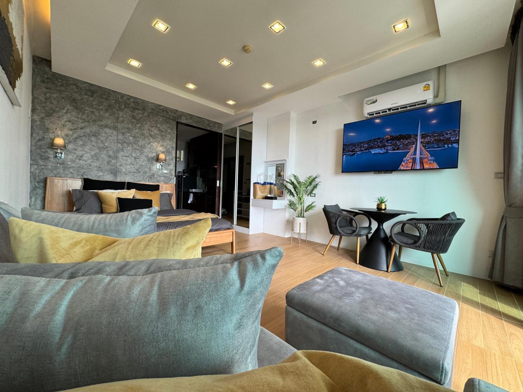 Apartment Luxury Seaview At Karon Ban Karon