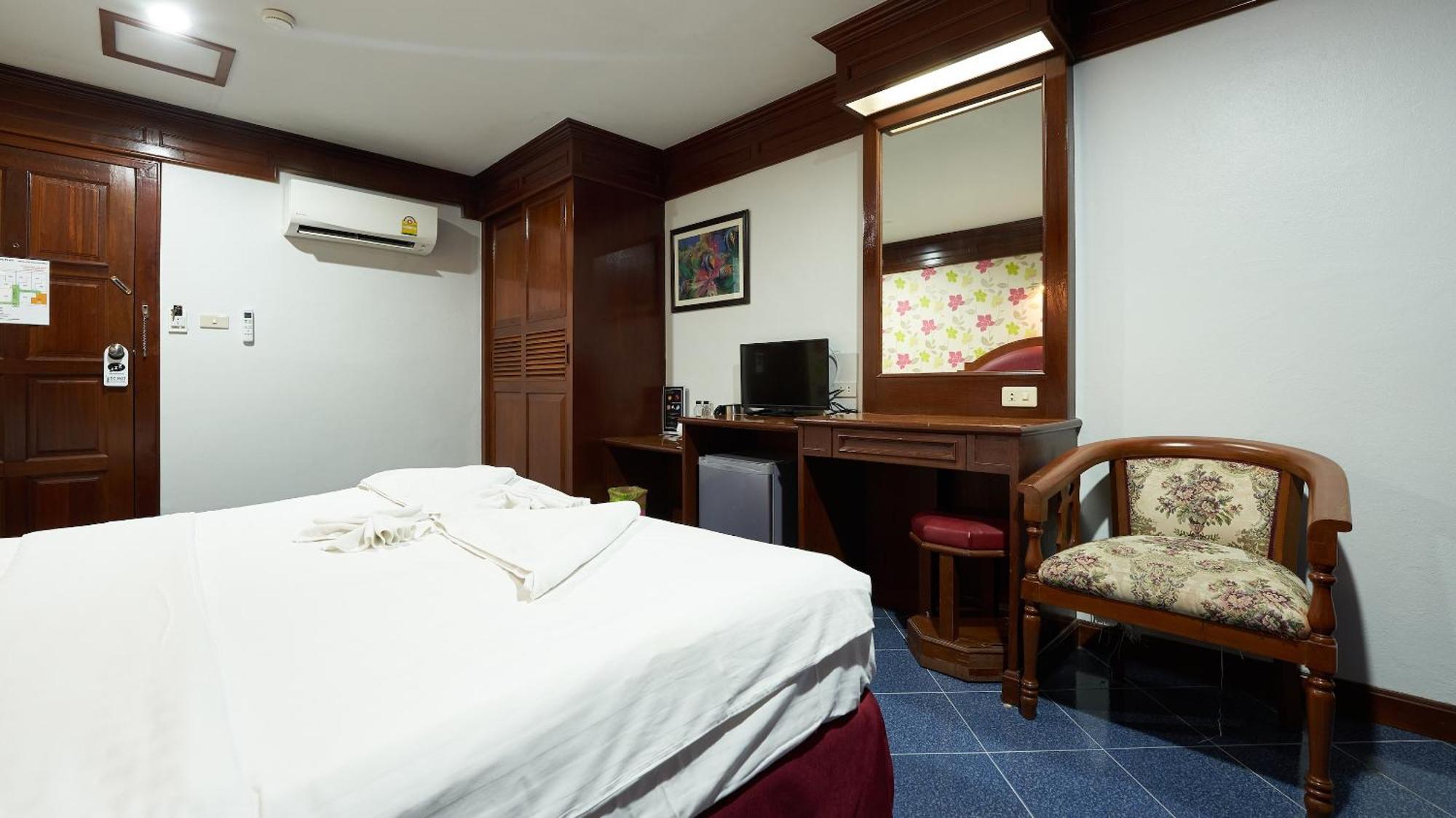 Hotel Lime Patong