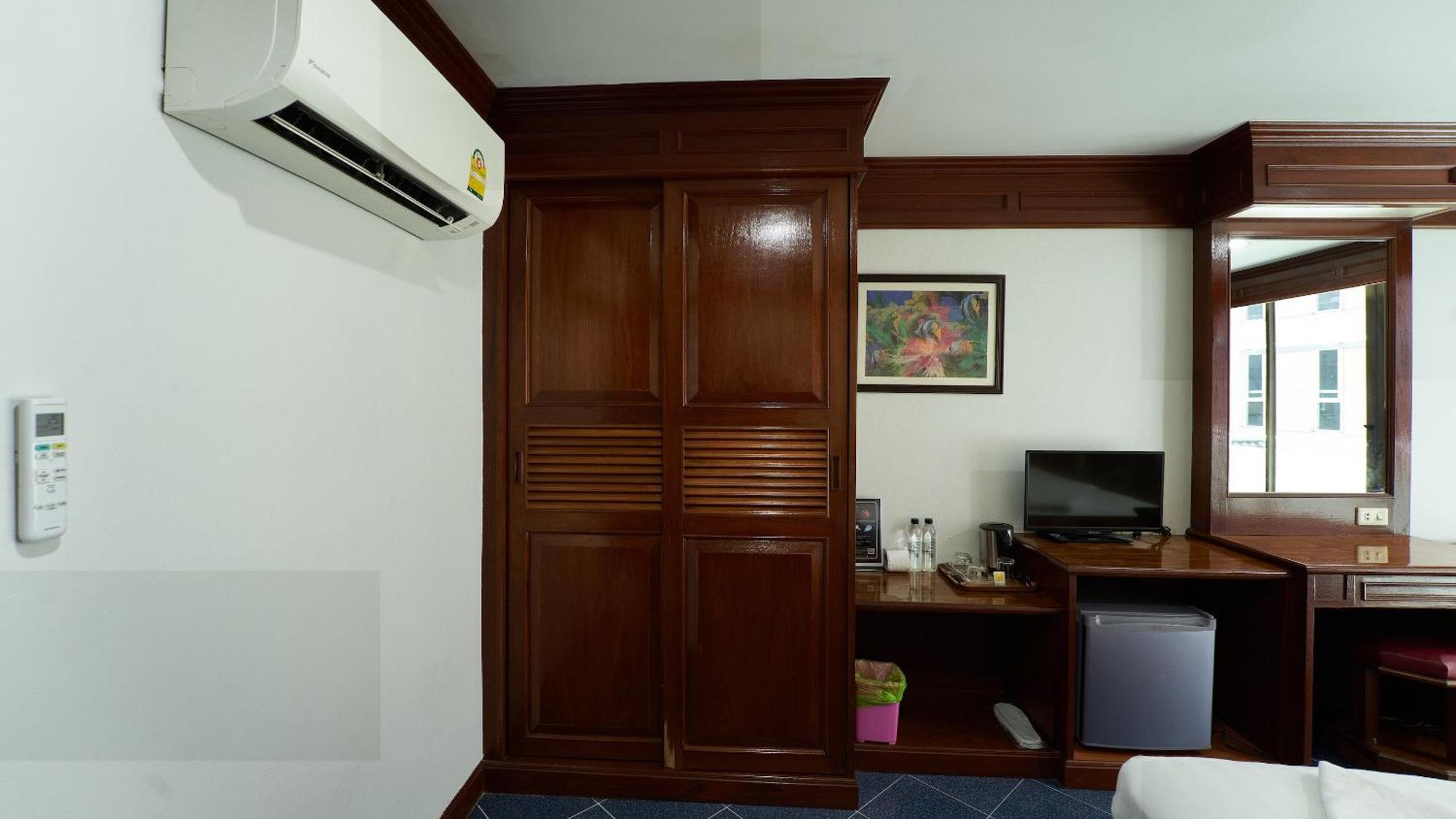 Lime 3* Patong