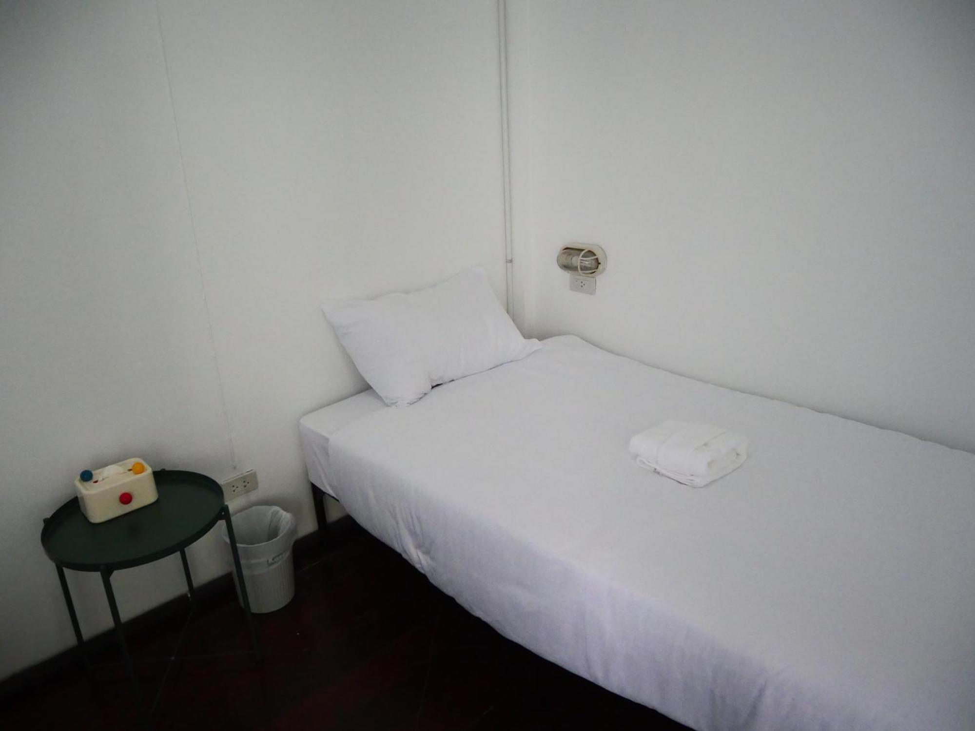 Ryb Phuket Hostel