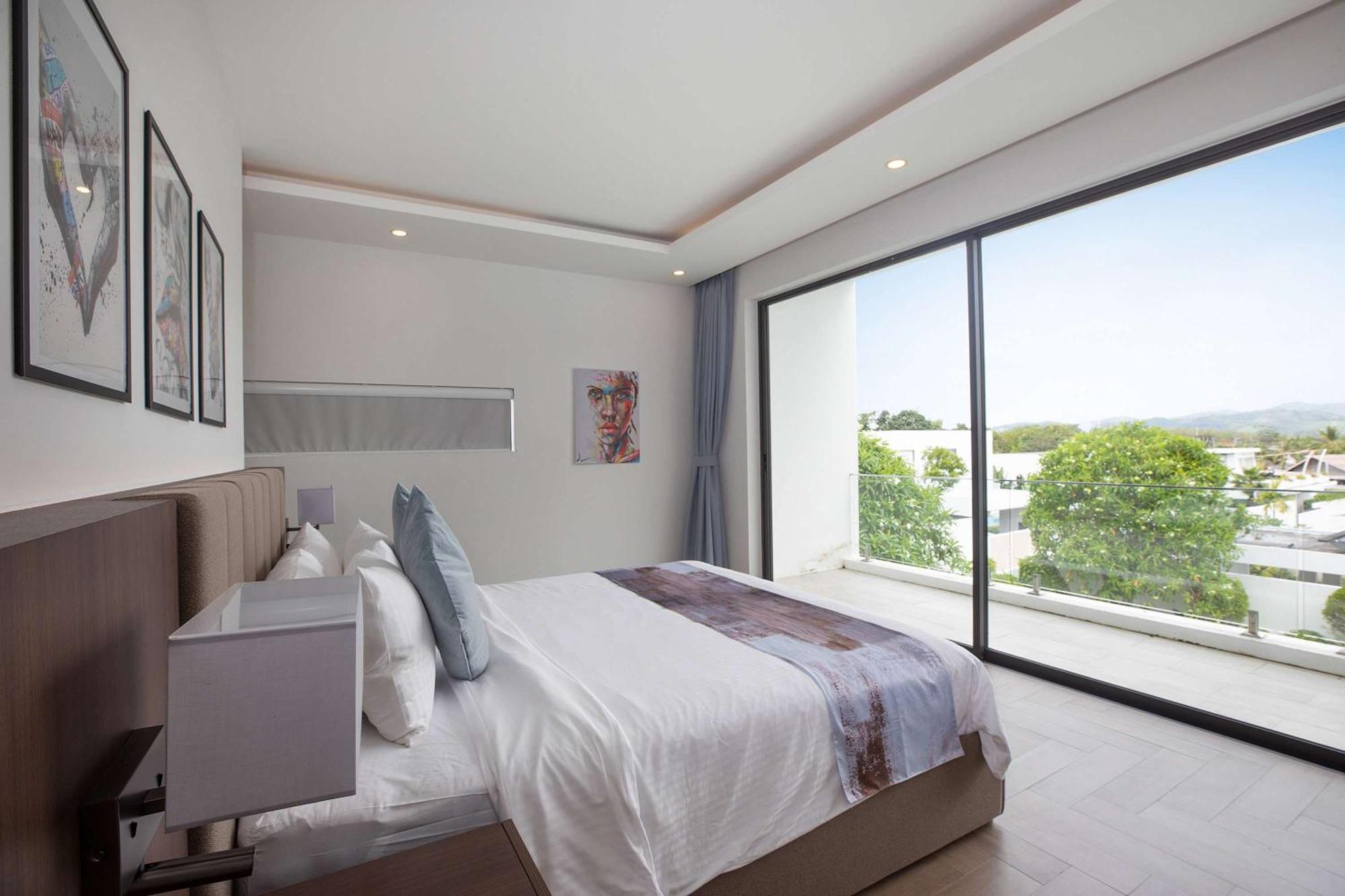 Villa Ultra-modern Tropical Pool *