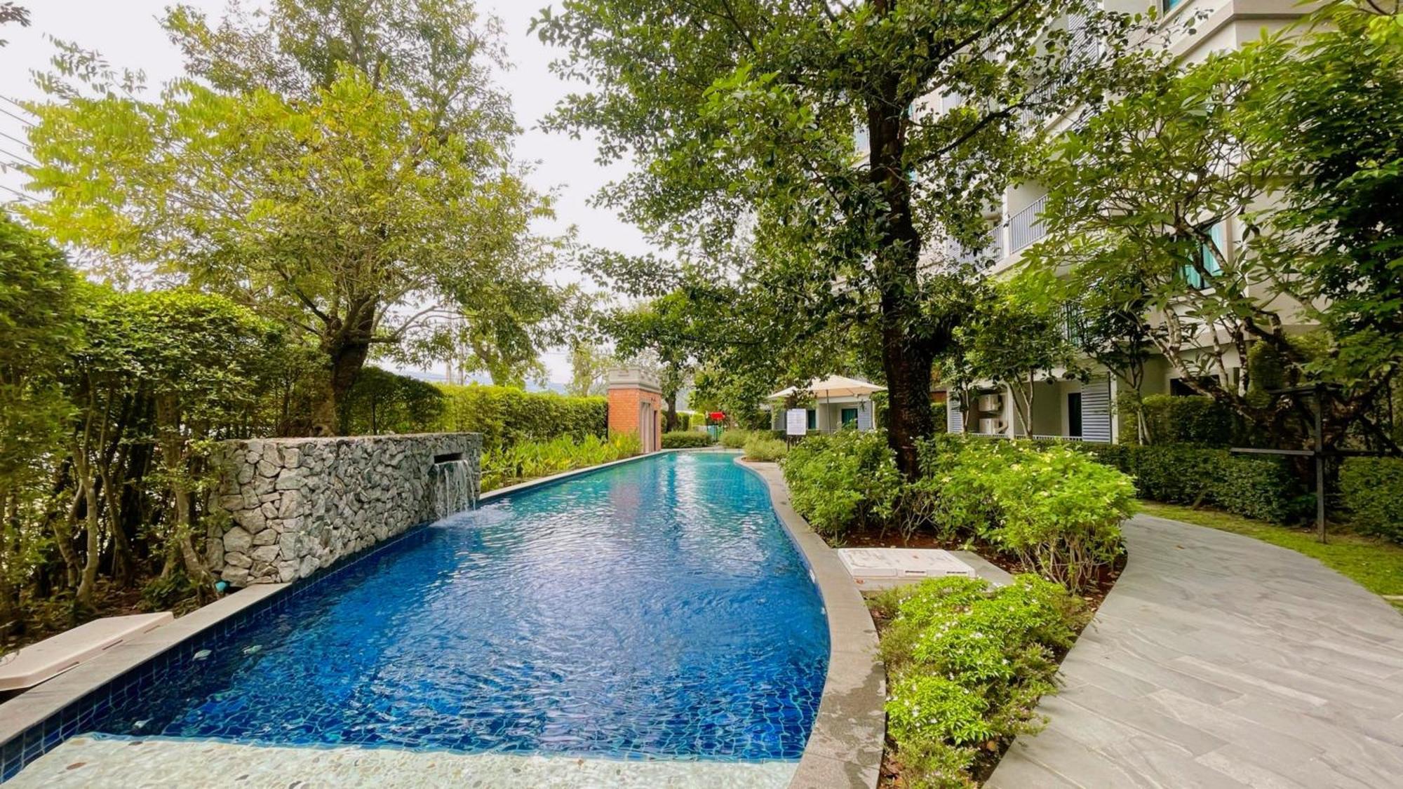 Digital Nomad Away With Pool & Gym Apartment