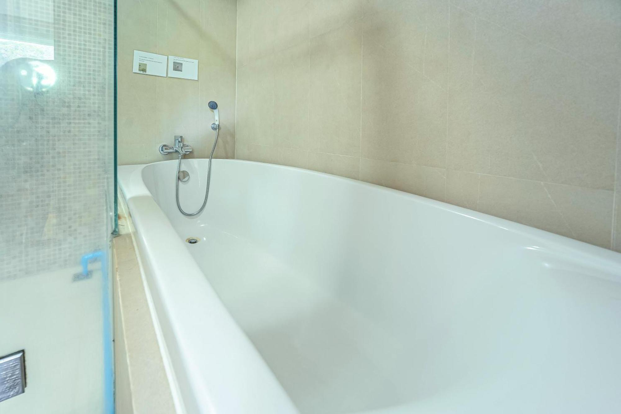 A New Experience Of Private Vacation And Work In Apartment