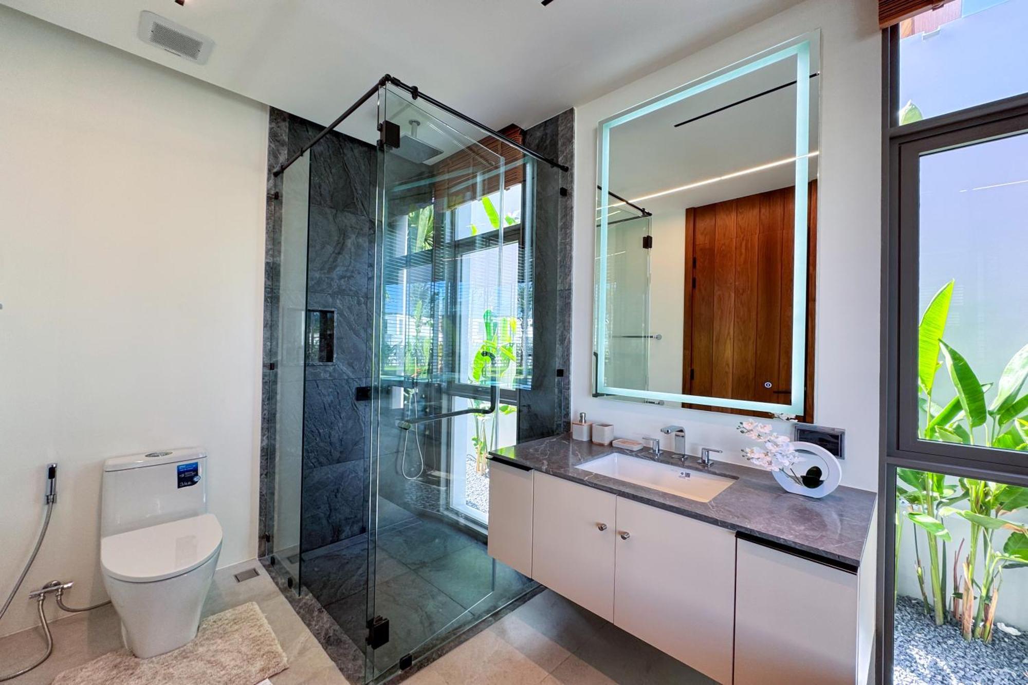 Villa New & Exclusive! Private 4br Zenithy Luxe Pool Near Laguna