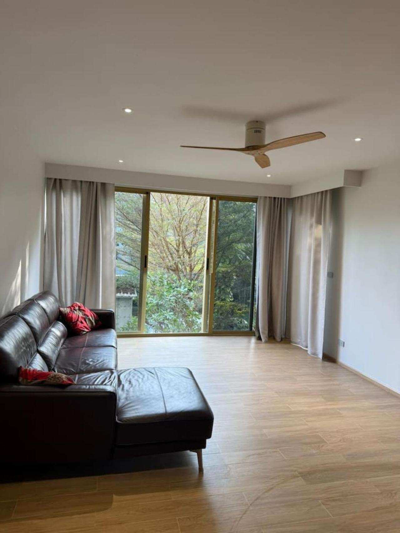New Beachfront Bangtao Apartment Thalang