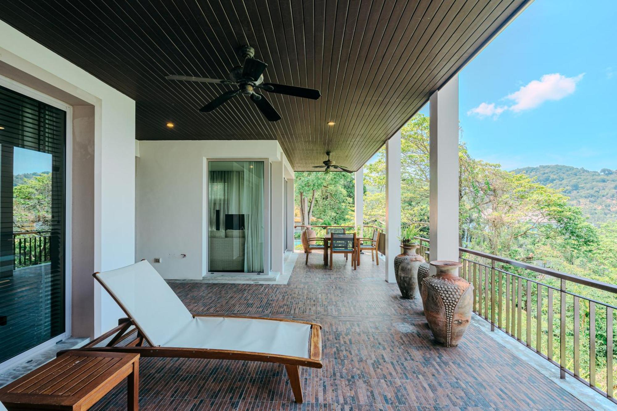 Luxury Penthouse 8c At Gardens