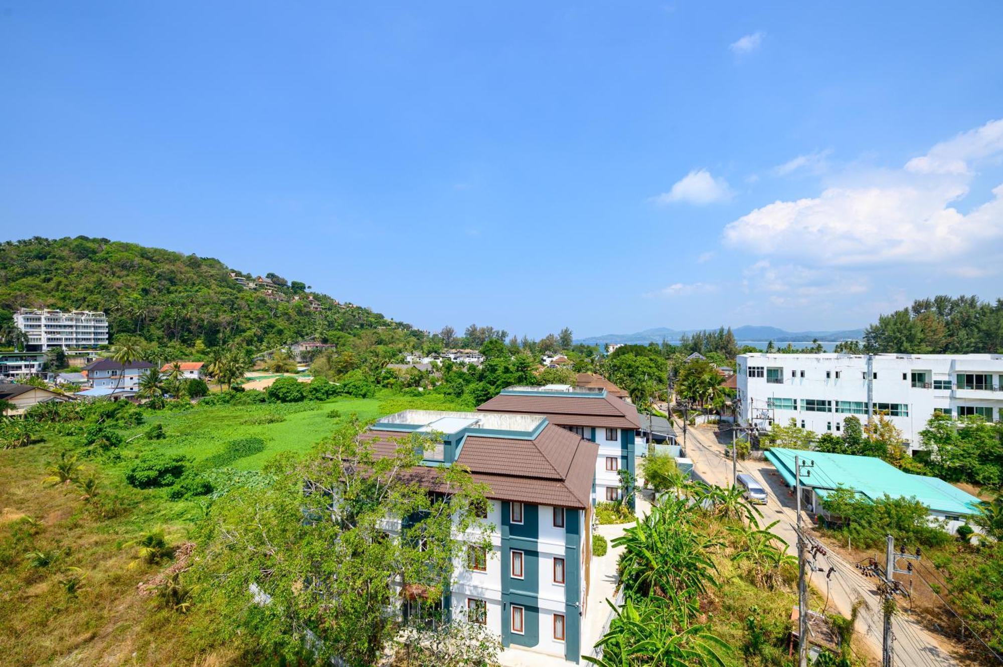 Aparthotel 6th Avenue 4*