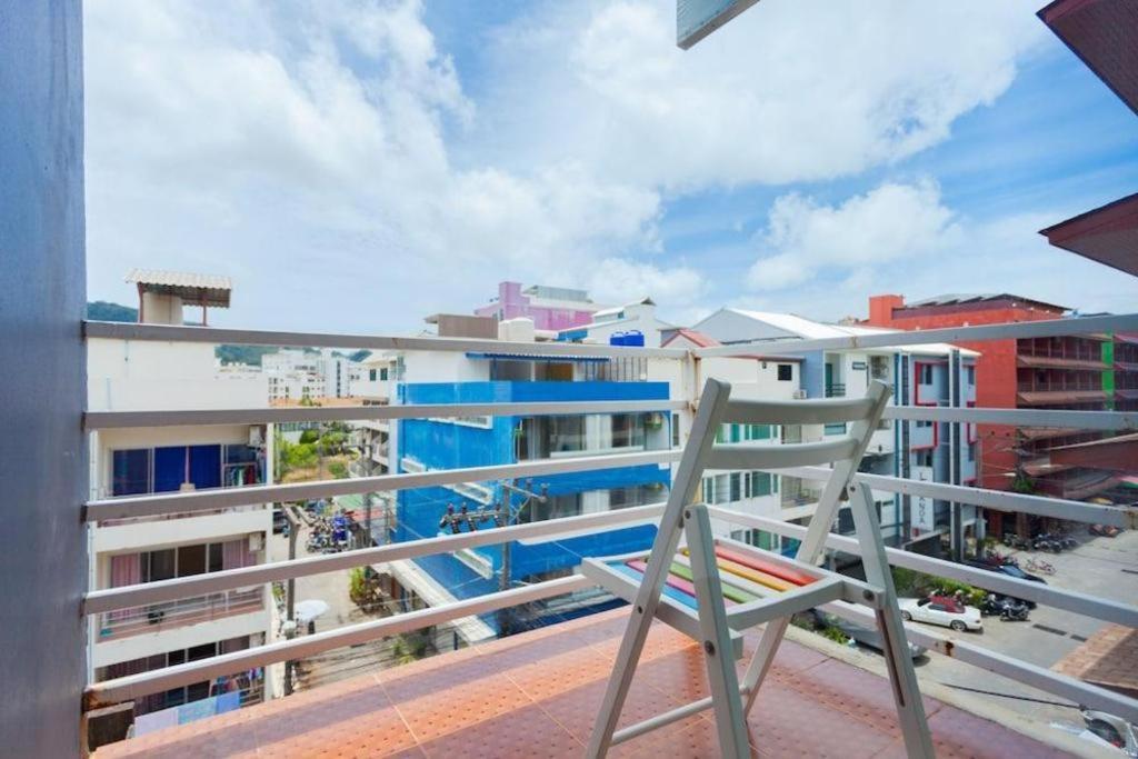 Oyo 292 The Oddy Hip 2* Patong
