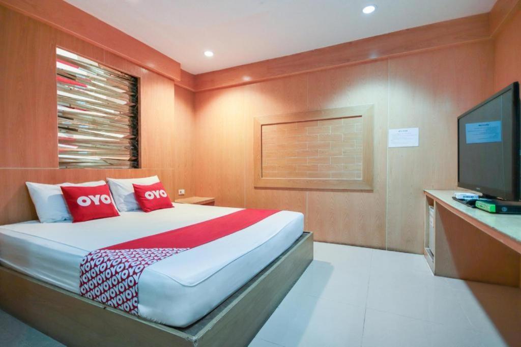 Oyo 1172 Goodnight Patong
