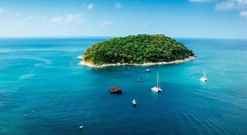 Baan Chaylay Phuket