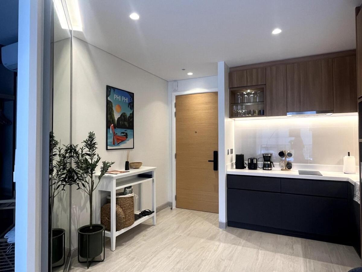 Laguna By Bangtao Apartment