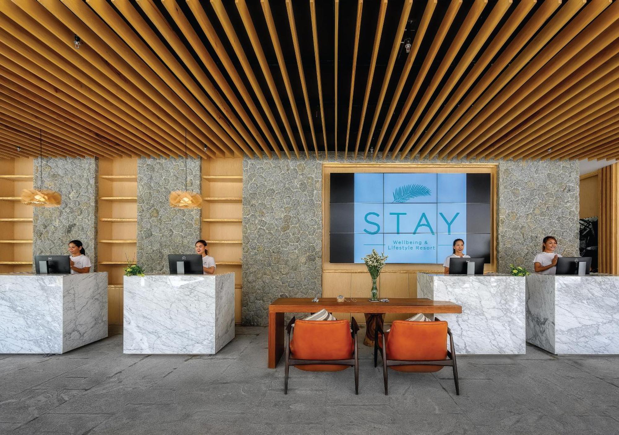 Casabay Luxury Pool By
