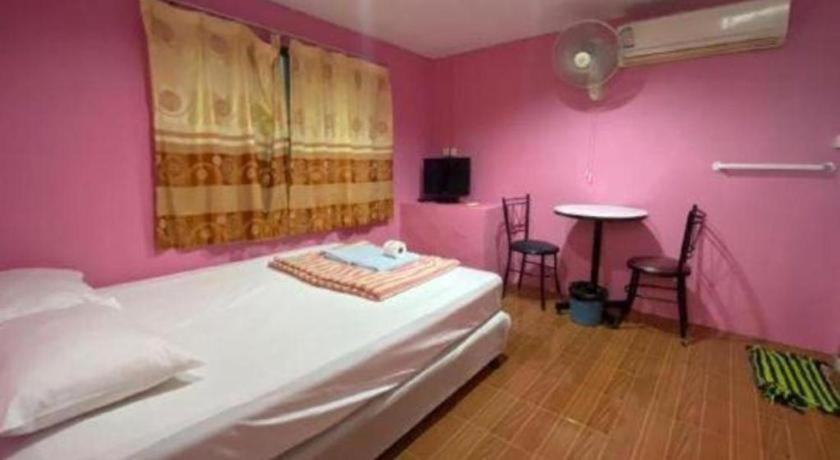 Oyo 1163 Eden 2* Patong