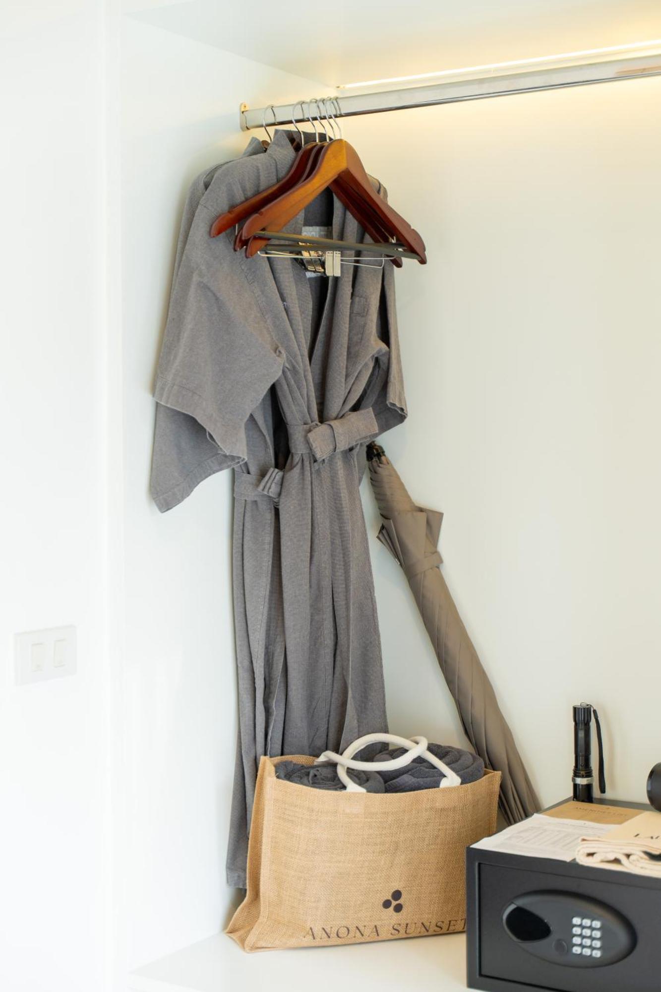 Anona Sunset Boutique 5*