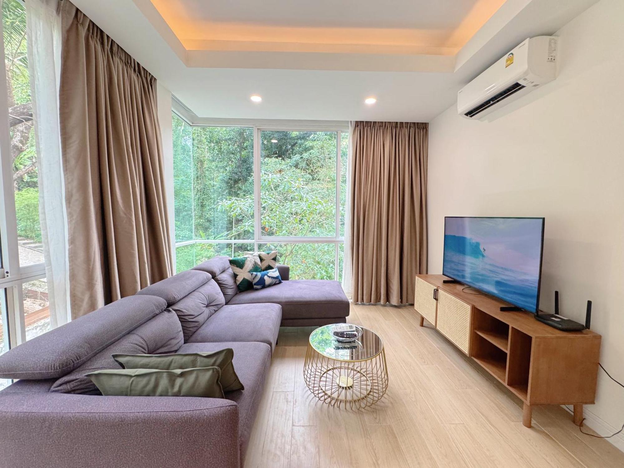 Tropical Living Hillside Kamala Beach