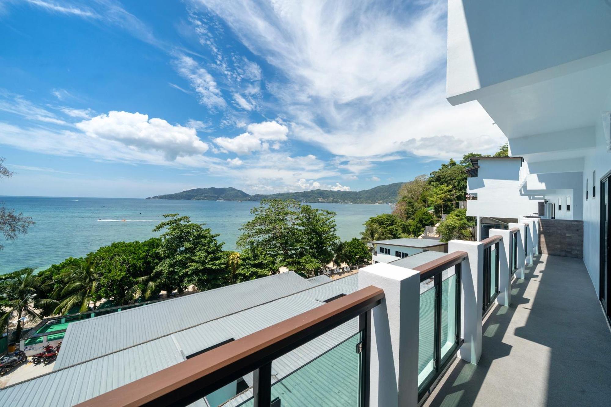 The Hideout Beachfront Apartment Patong