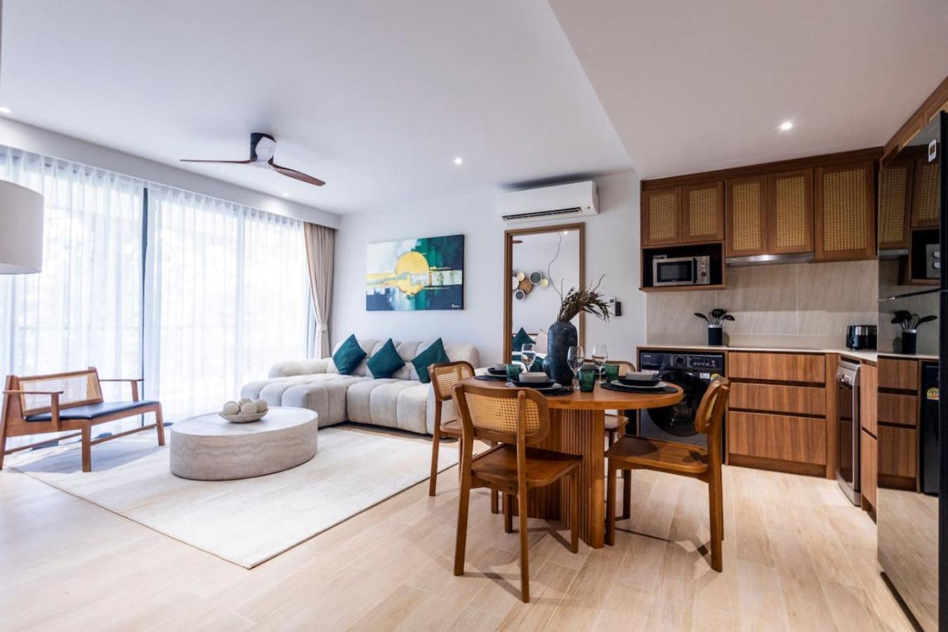 Apartment Beachfront 2-bd Laguna *