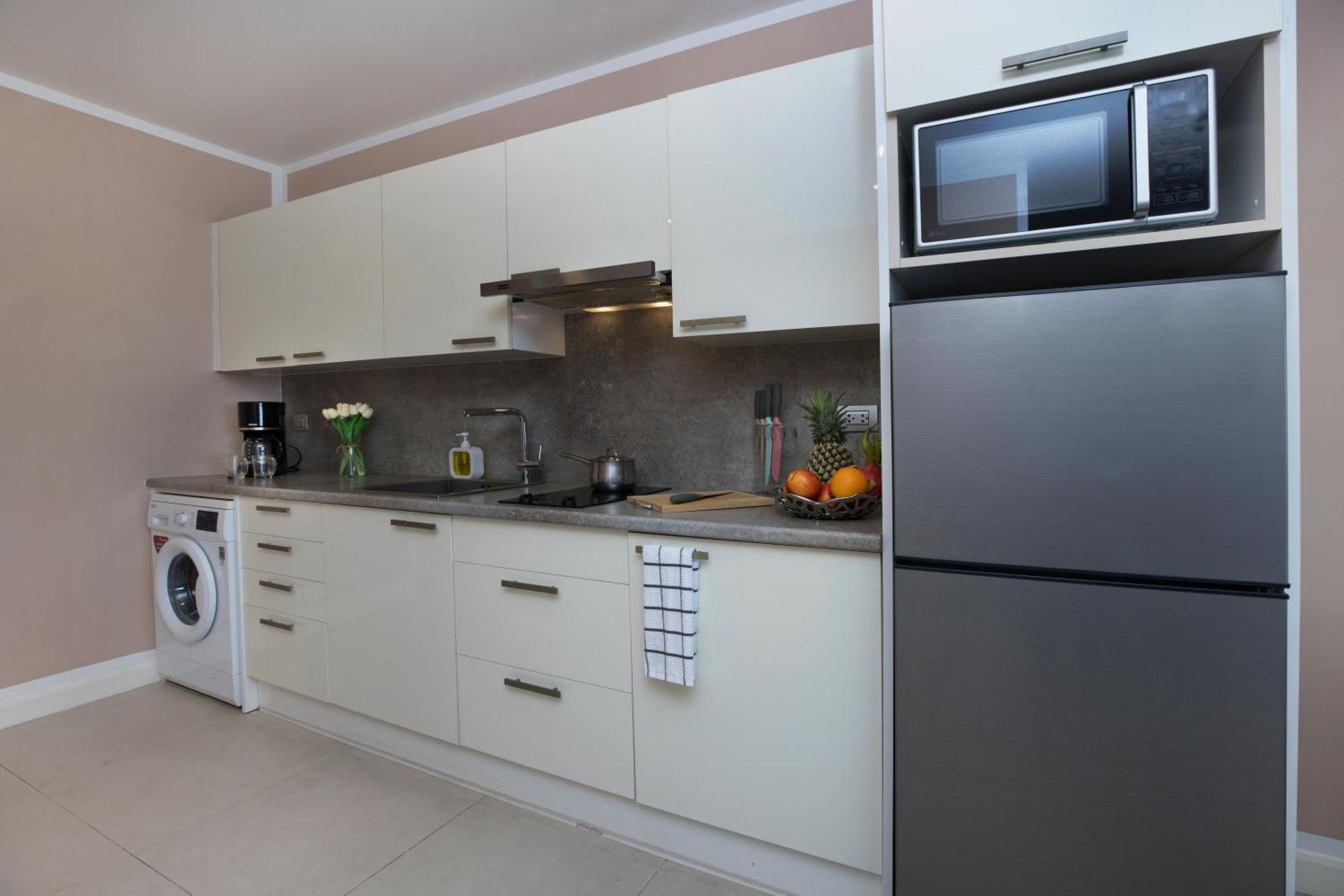 Apartment Woodbridge At Karon Butterfly Ban Karon