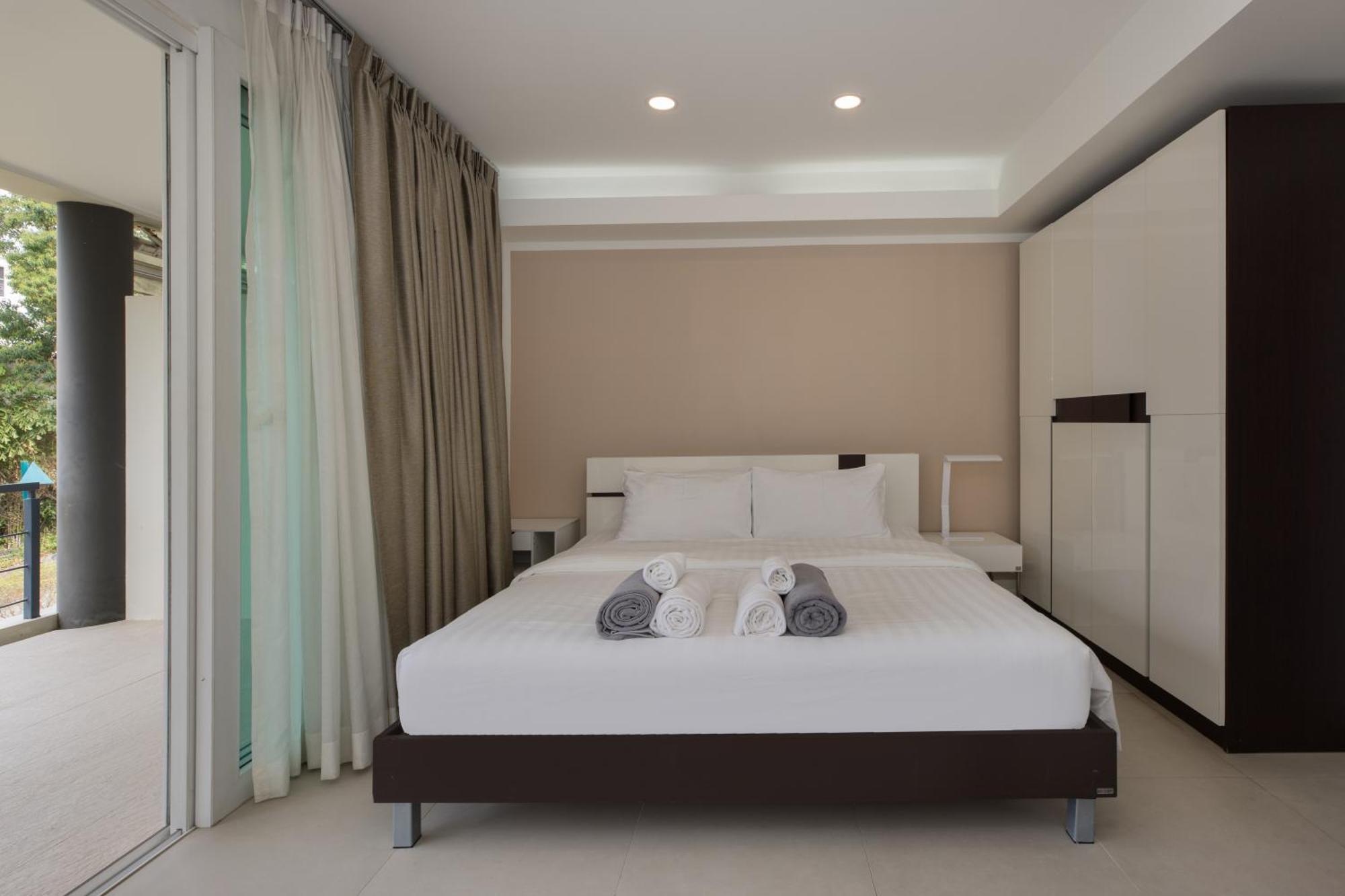 Apartment Woodbridge At Karon Butterfly Ban Karon