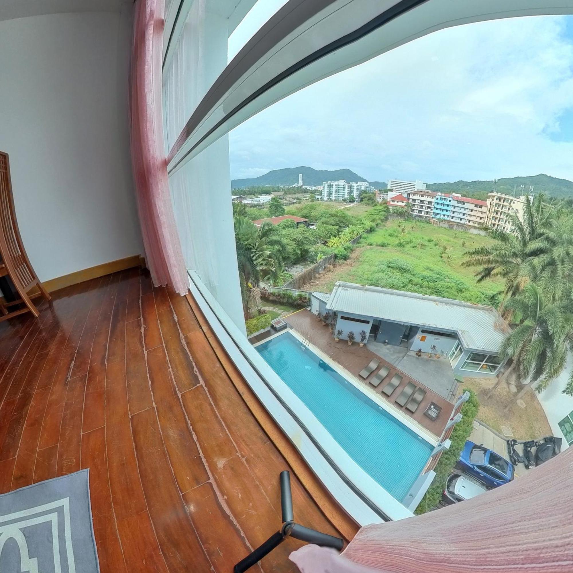 The Kris 2 Bedrooms 2 Bathrooms