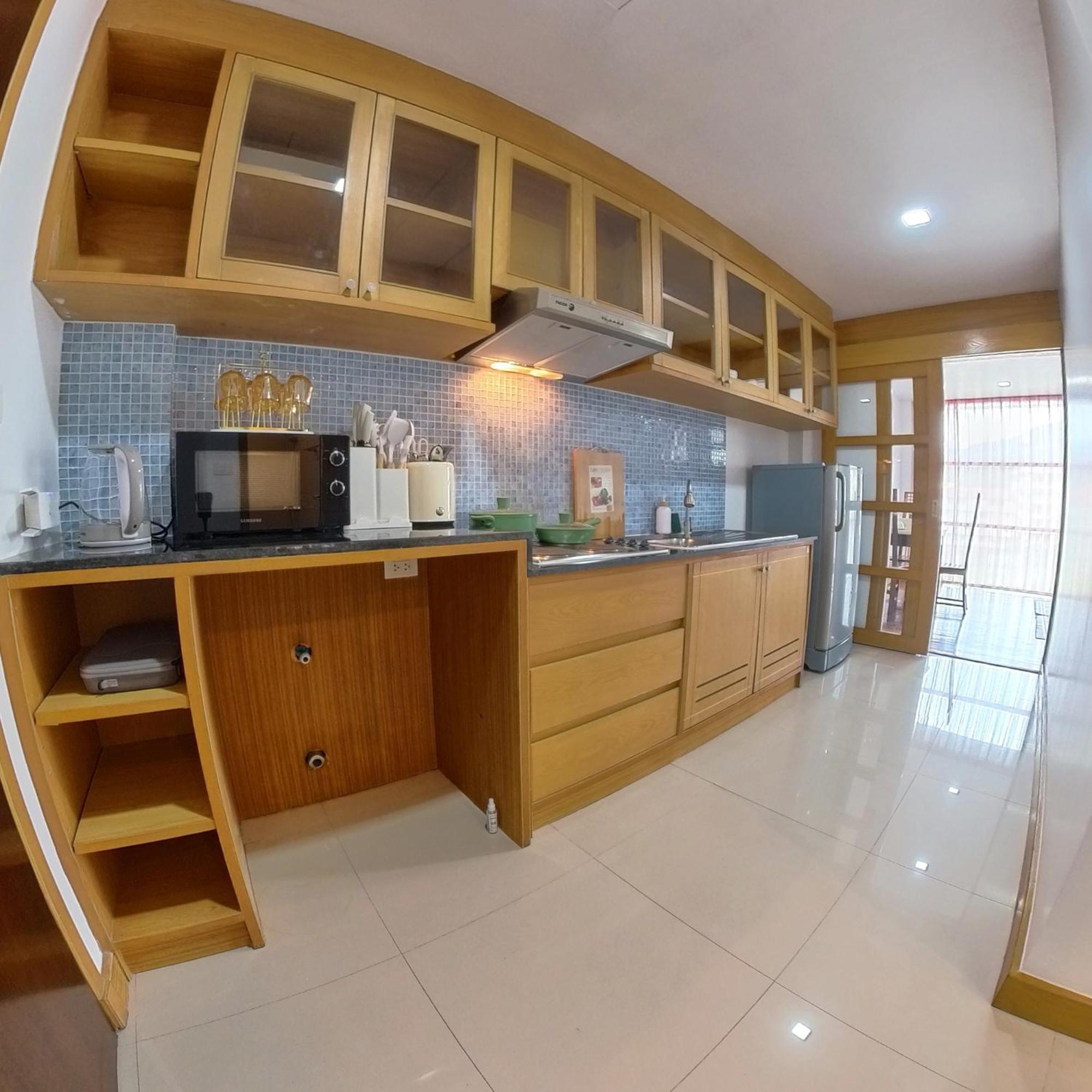 Pangsapuri The Kris 2 Bedrooms 2 Bathrooms *