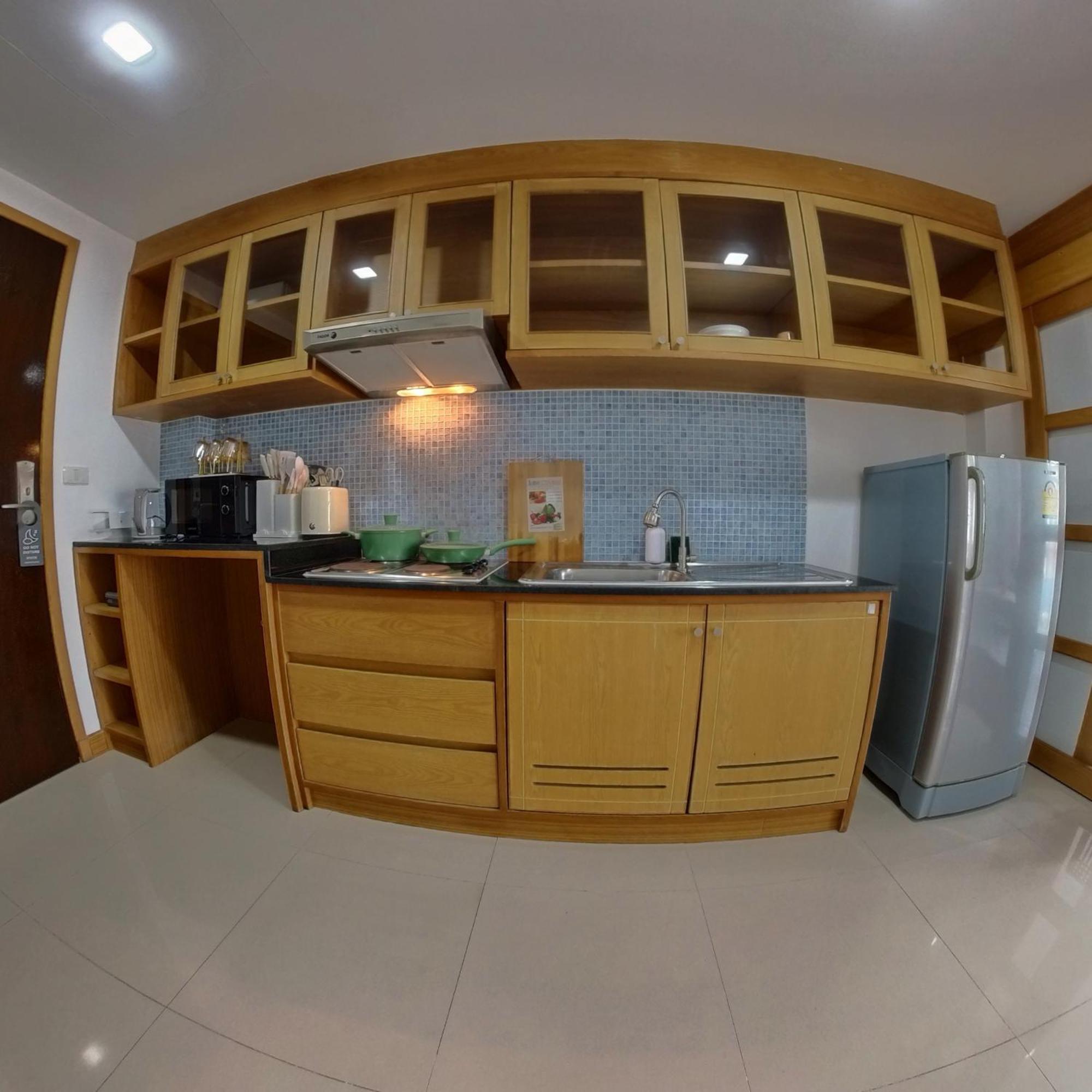 The Kris 2 Bedrooms 2 Bathrooms *