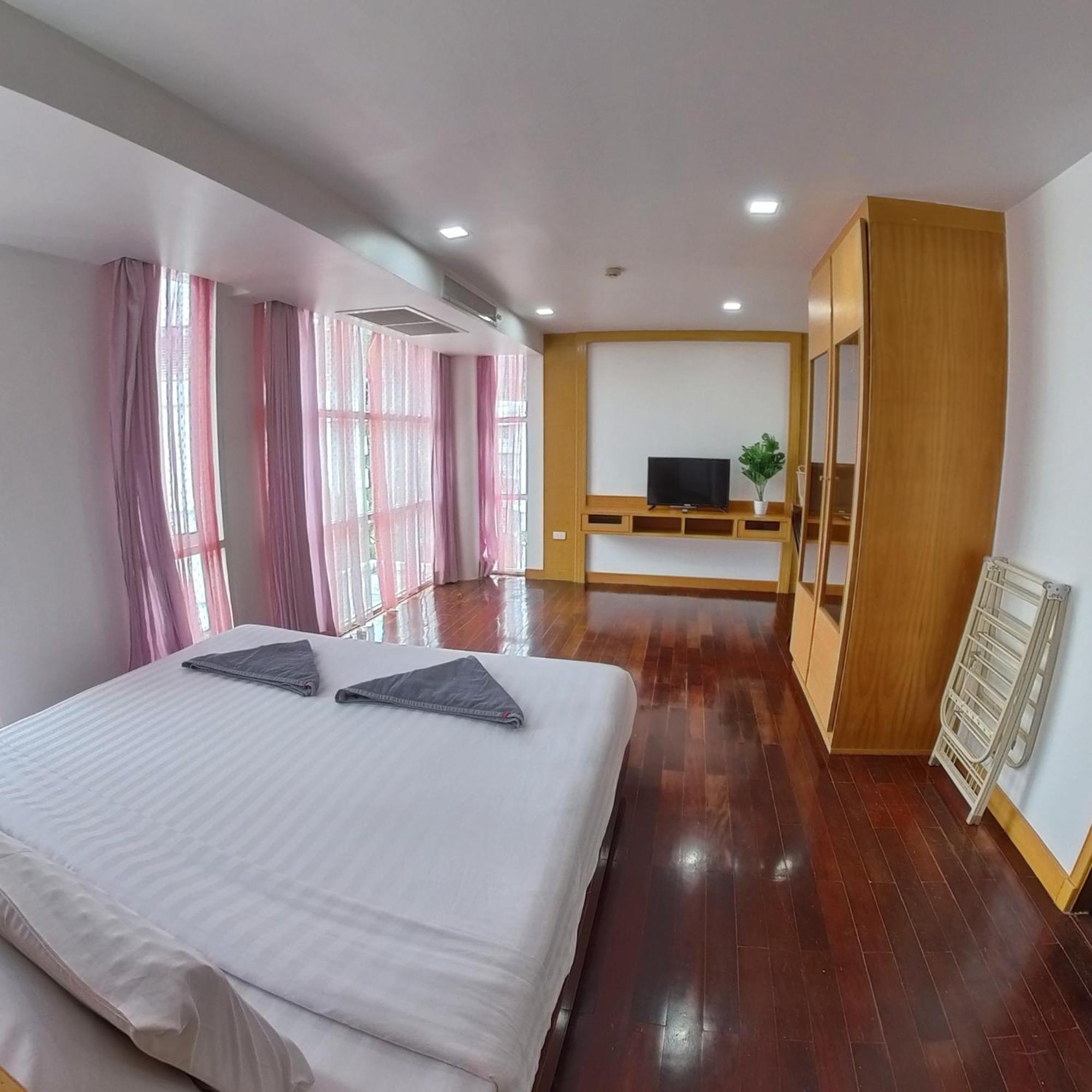 Pangsapuri The Kris 2 Bedrooms 2 Bathrooms Patong