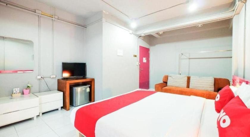 Hotel Oyo 292 The Oddy Hip 2*