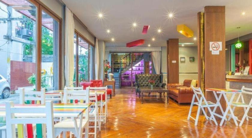 Oyo 292 The Oddy Hip Hotel 2*
