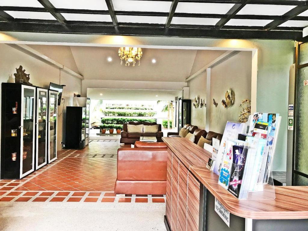 Resort Royal Lee And Nai Yang Beach