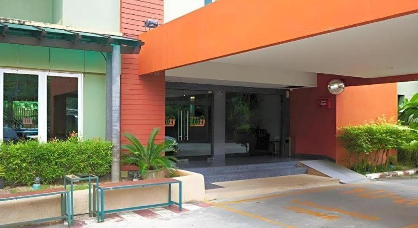 Ecozy Hotel 2*