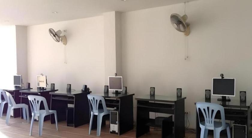 Phuyai Resort Strand Kamala