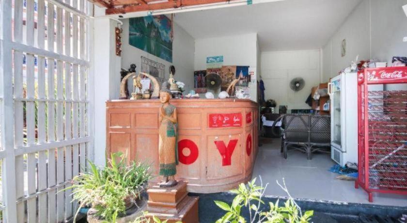 Oyo 1172 Goodnight Hotel 3*