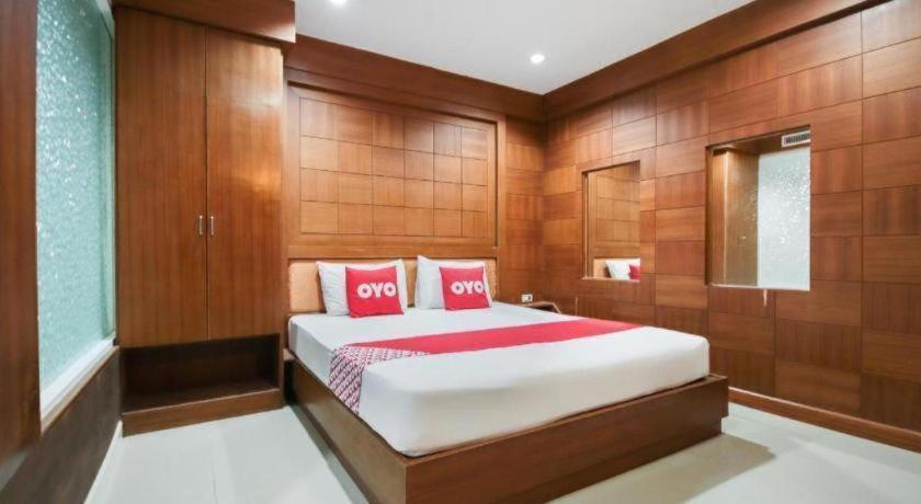 Oyo 1172 Goodnight Hotel